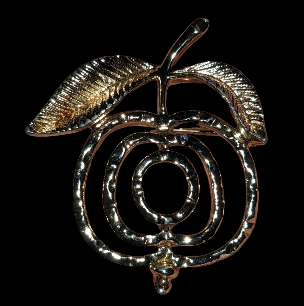 Vintage Signed Sarah Coventry Gold‎ Tone "Saucy" Apple Brooch